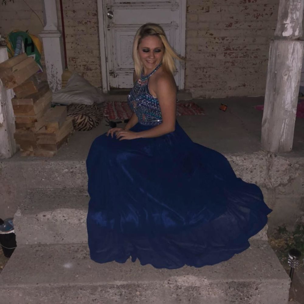 Meet your Posher, Derrissa